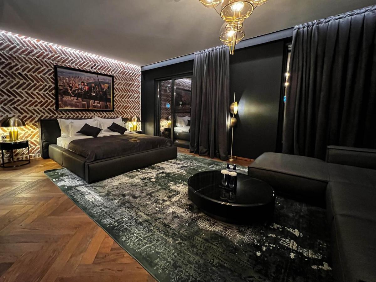Mandarin Club House Hotel Batumi Ngoại thất bức ảnh