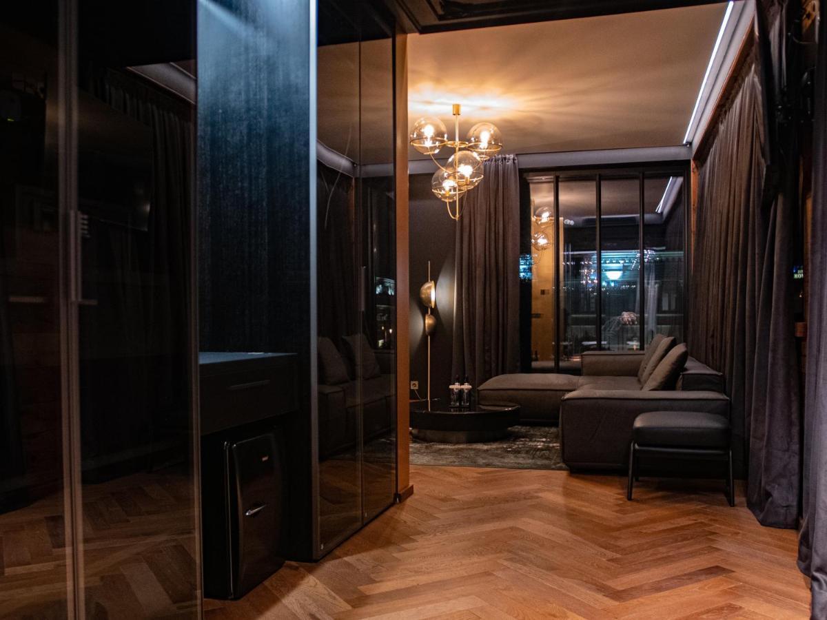 Mandarin Club House Hotel Batumi Ngoại thất bức ảnh